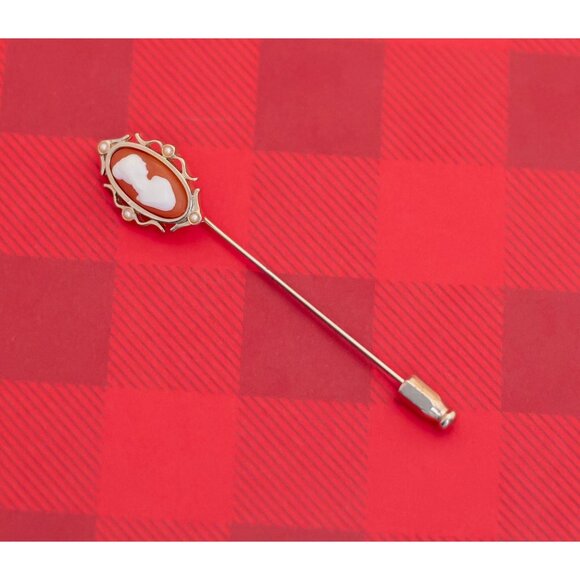 Vintage Victorian Cameo Gold Tone Stickpin by Avon - O2 - Picture 1 of 2